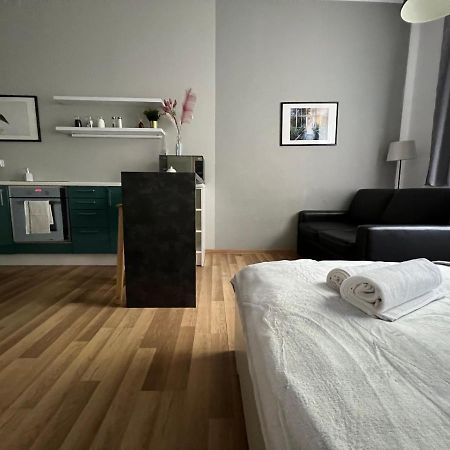 Przy Alejach Apartamento Cracóvia Exterior foto