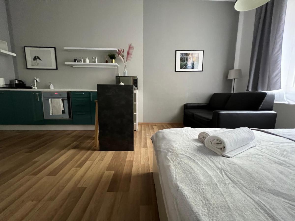Przy Alejach Apartamento Cracóvia Exterior foto