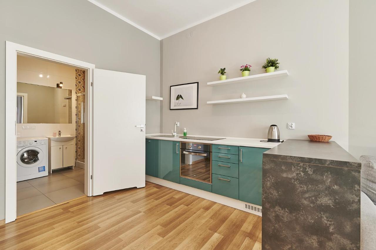 Przy Alejach Apartamento Cracóvia Exterior foto