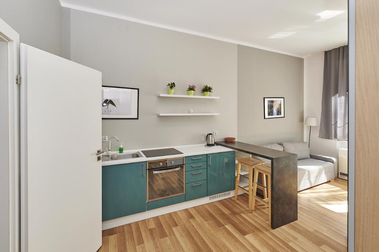 Przy Alejach Apartamento Cracóvia Exterior foto
